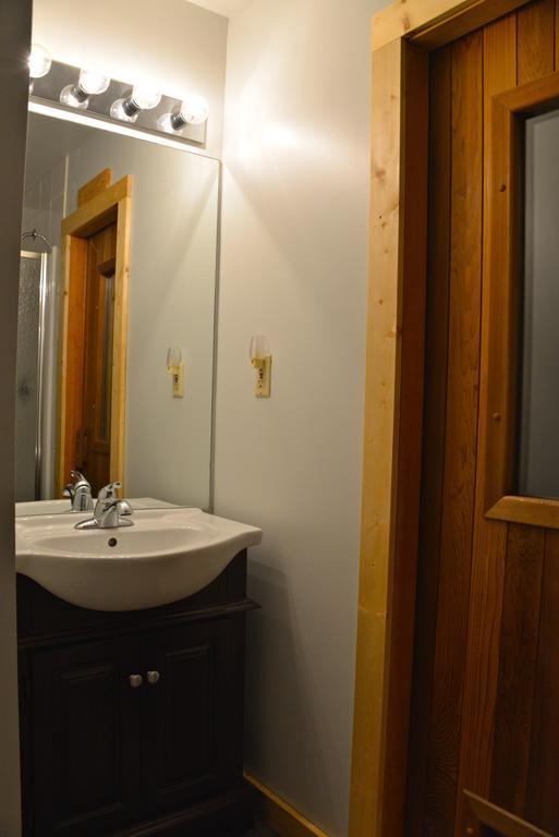 Kicking Horse Canyon Guest Houseゴールデン 部屋 写真