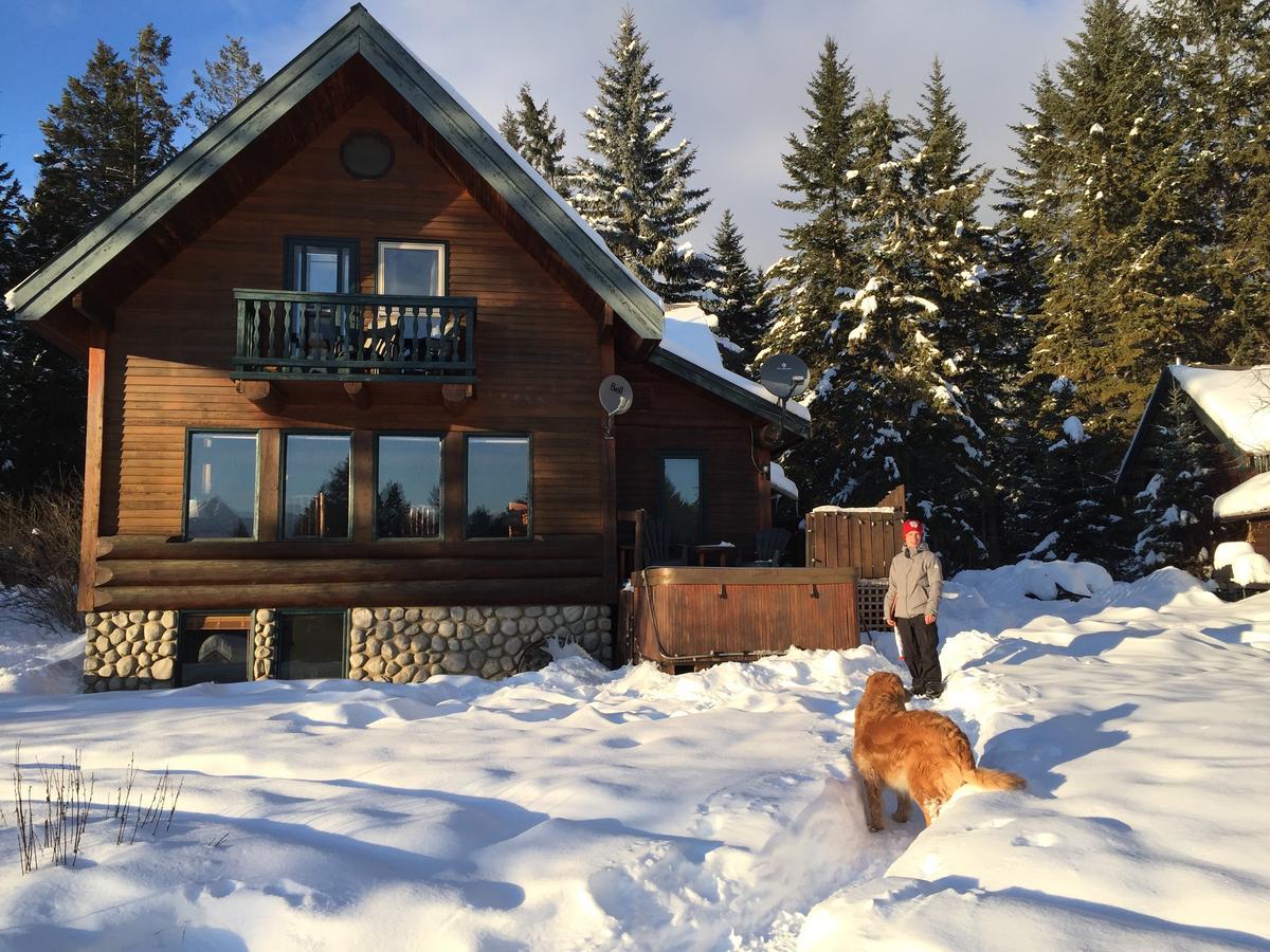 Kicking Horse Canyon Guest Houseゴールデン エクステリア 写真